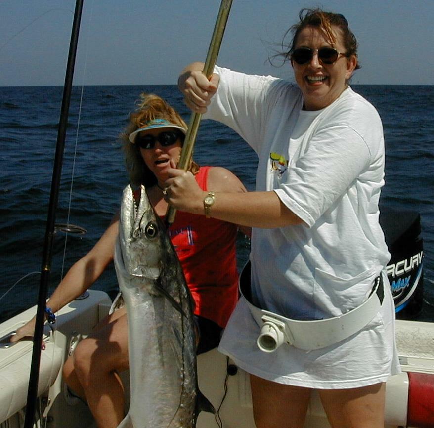 02_VIcky_Suzanne_King