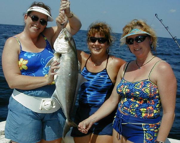 55_vicky_pam_suzanne_aj_640